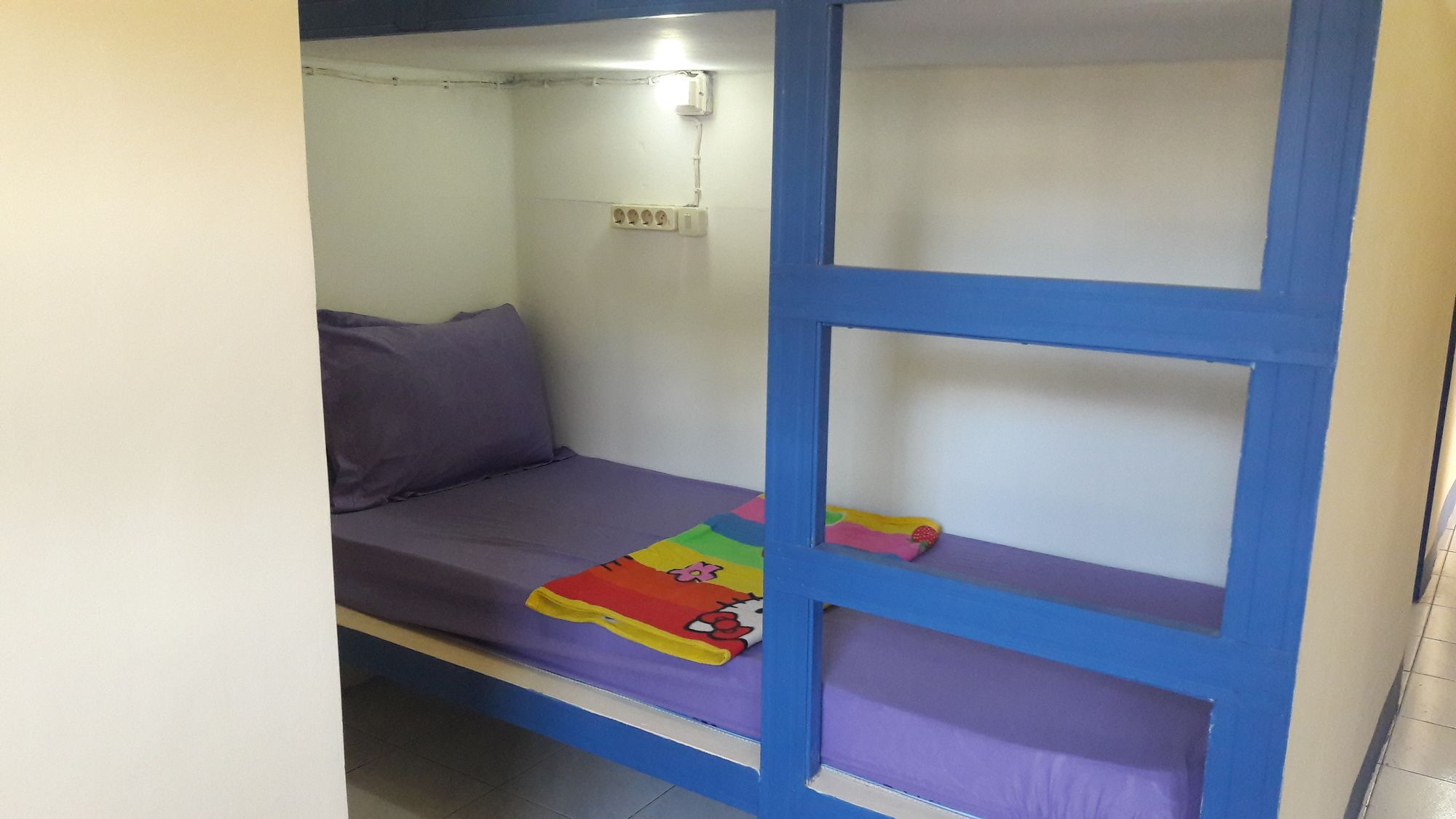 Centro Hostel Labuan Bajo Esterno foto