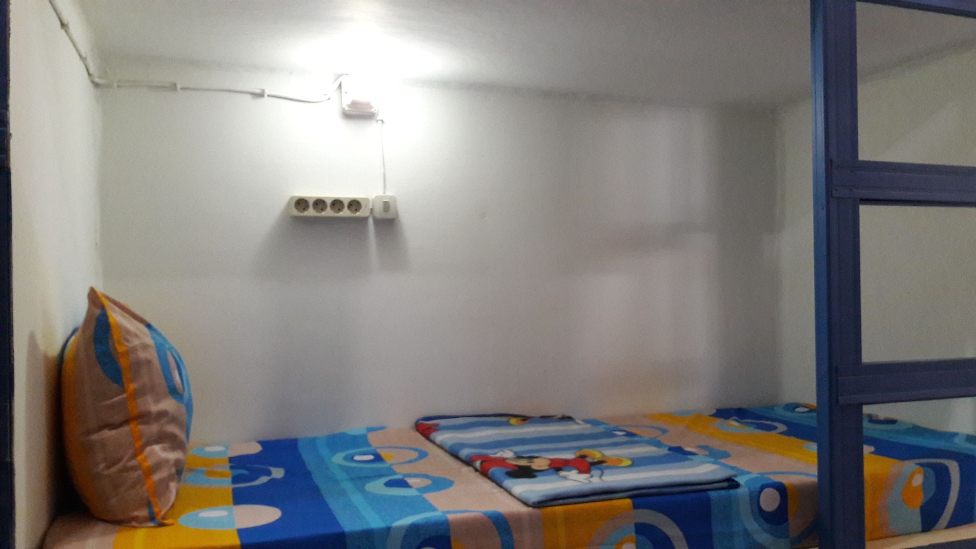 Centro Hostel Labuan Bajo Esterno foto